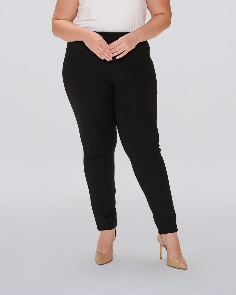 Front of a model wearing a size XXL Larissa Perfect Length Trousers Regular in Black by Cotidié. | dia_product_style_image_id:299326
